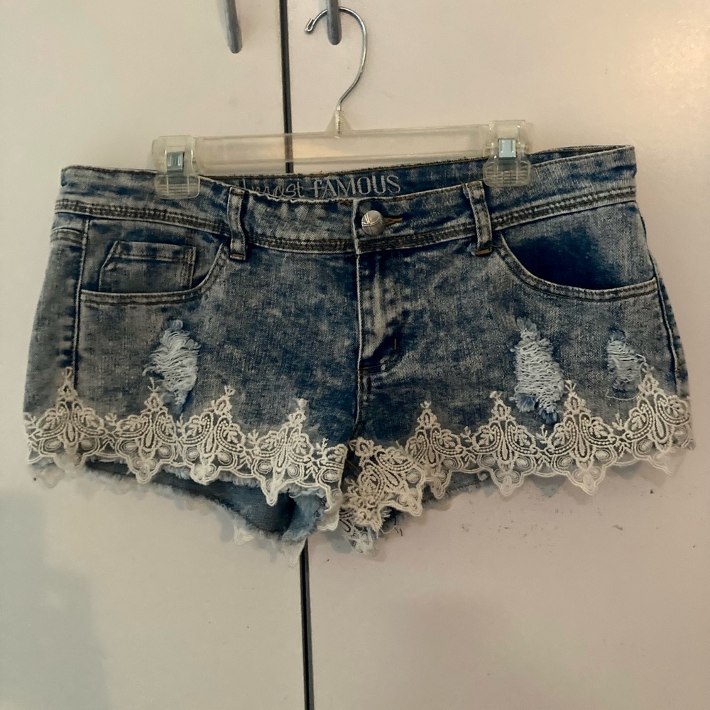 Lace trim denim short shorts